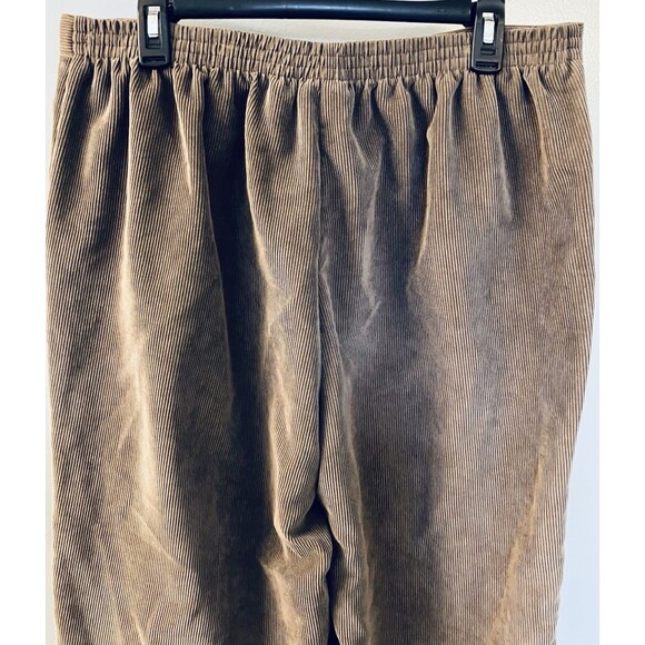 Alfred Dunner Pull On Corduroy Pants Women 16W Plus Brown High Rise - Picture 4 of 5